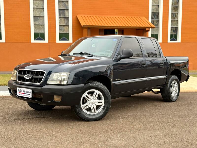 S10 2.8 TURBO EXECUTIVE 4X4